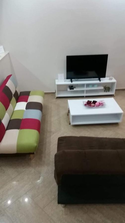 Kate's & Kallia's House Apartment